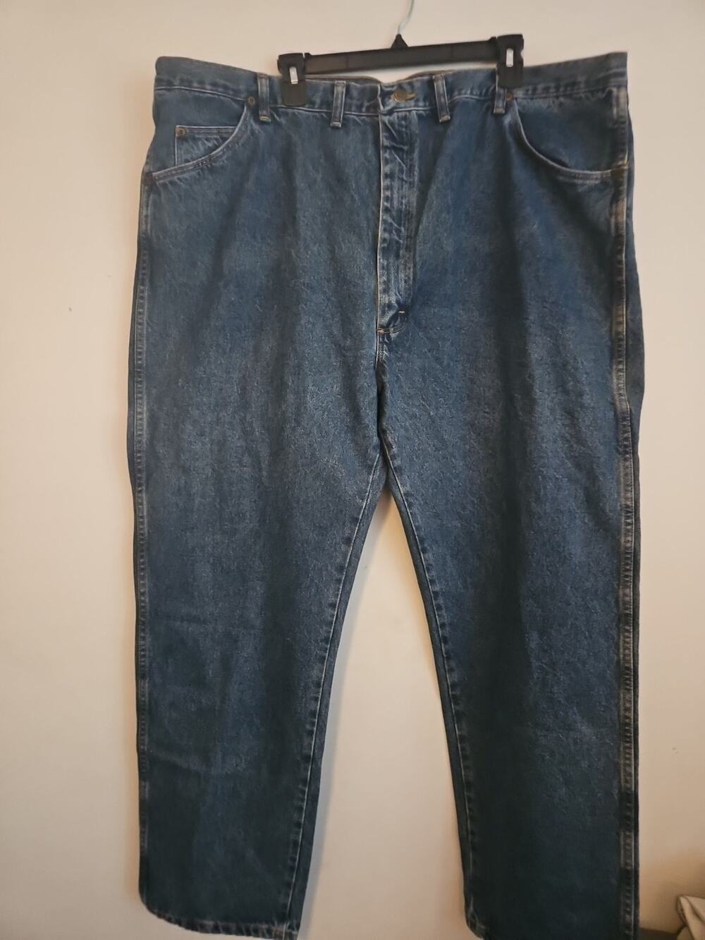 NWTWrangler Authentic Jeans Men Sz 48X30 Heavyweight Regular Fit, Seat and Thigh